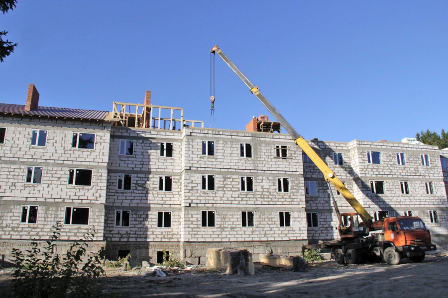 Костромским строителям предоставят льготы за выделение квартир сиротам