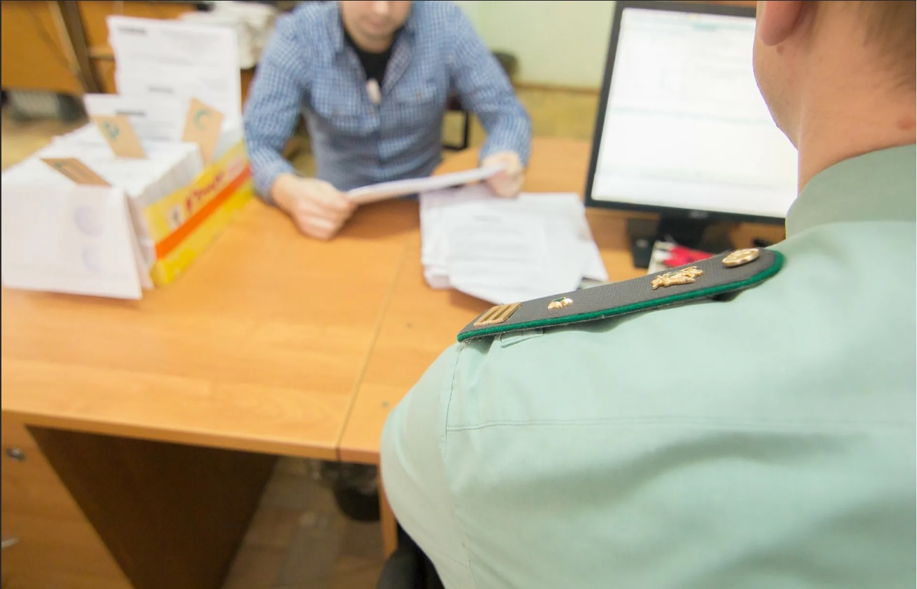 Должника-алиментщика в Костроме нашли по объявлению в интернете