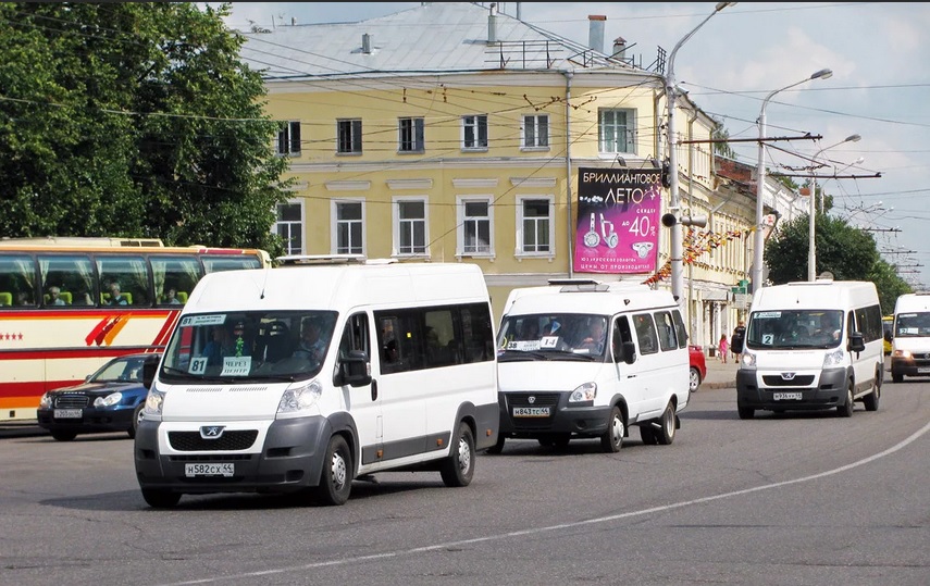 На улицы Костромы выехали практически все автобусы