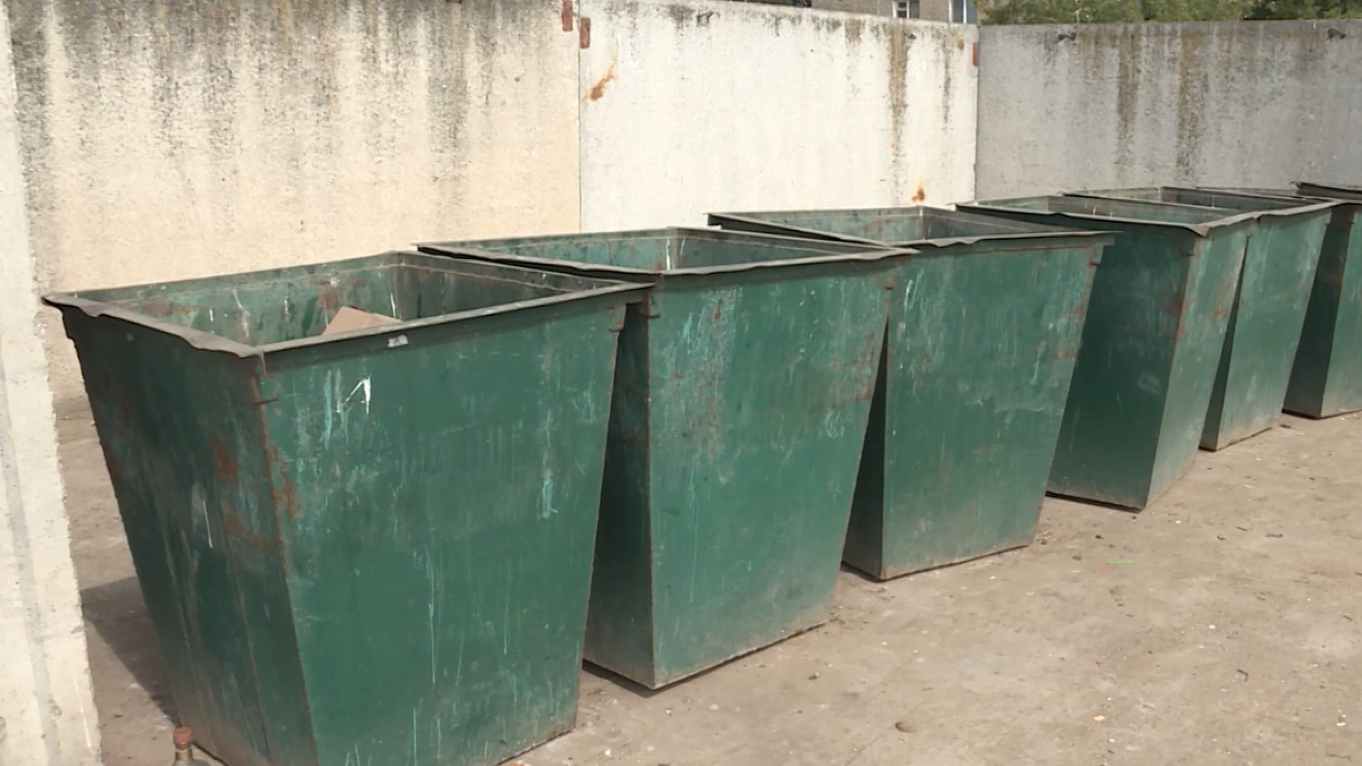 Жители костромского села приобщаются к цивилизованной утилизации бытового мусора