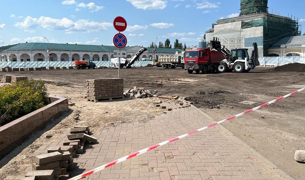 Сусанинская площадь в Костроме избавляется от «старой кожи»