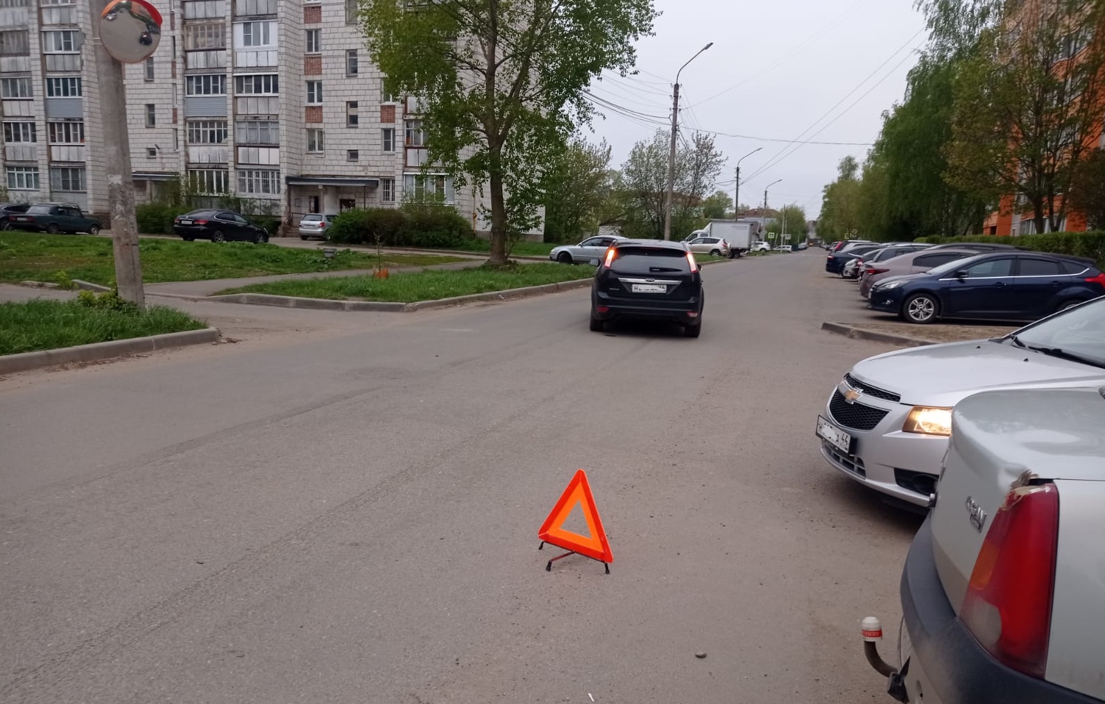 Юный велосипедист попал под колеса иномарки в Костроме