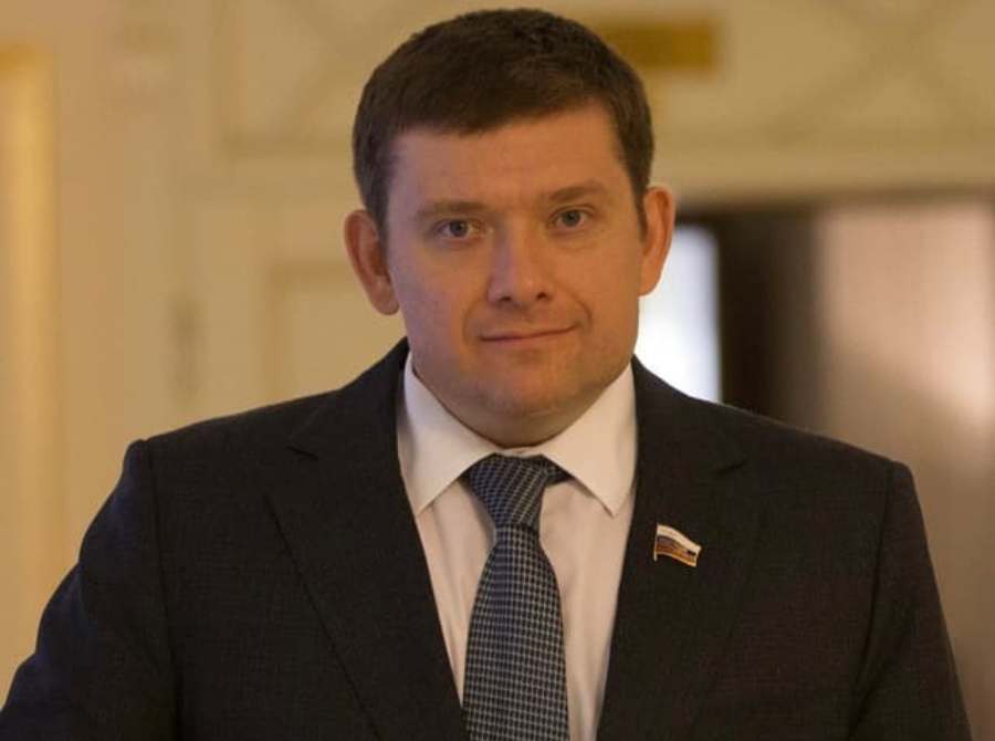 Костромской сенатор Николай Журавлёв рекомендует не хранить деньги под подушкой