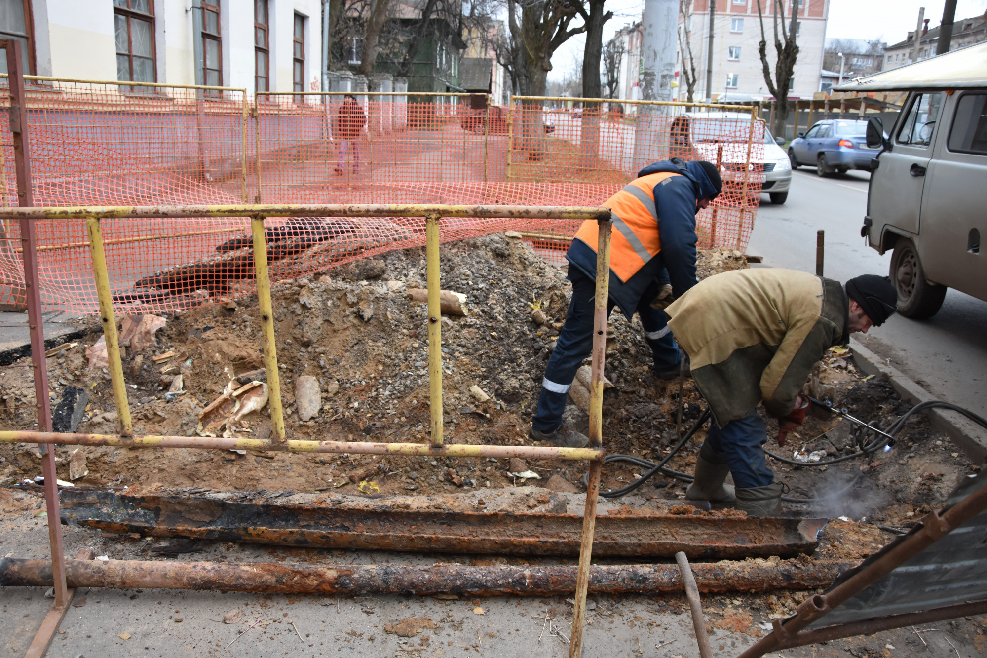 Теплоэнергетики в воскресенье проводят ремонты на семи улицах Костромы