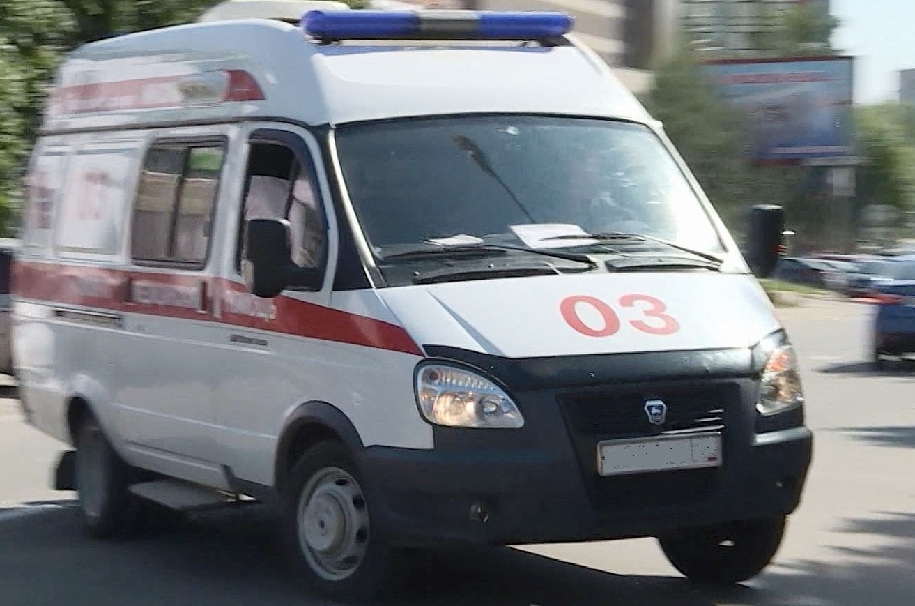В Костромской области 3-летняя девочка выпала из окна