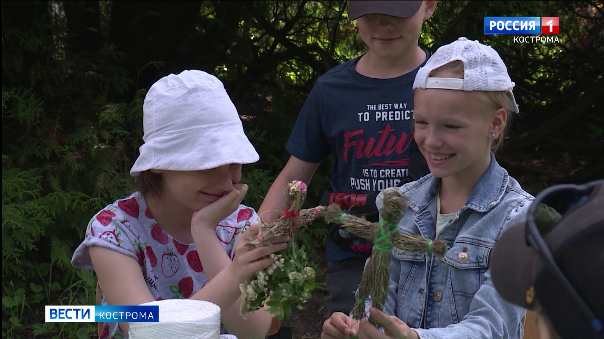 Костромских школьников научили делать из мусора полезные вещи
