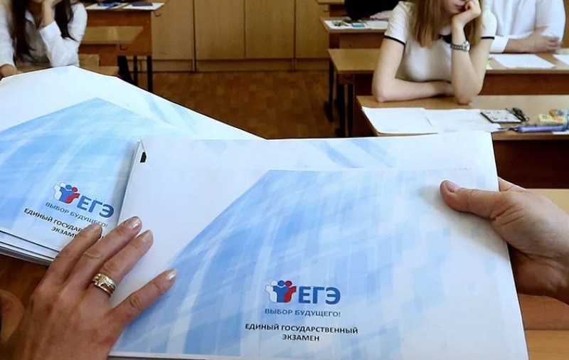 Выпускники школ в Костроме начали досрочно сдавать ЕГЭ
