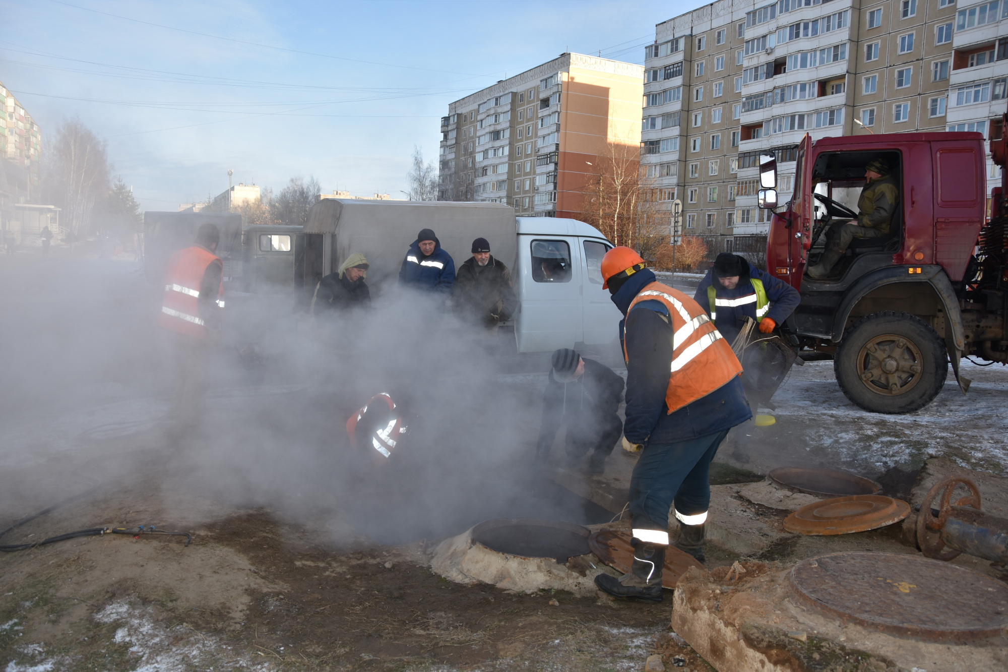 Теплоэнергетики устраняют дефекты на 21 участке сети в Костроме