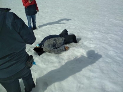 Мертвого мужчину в снегу нашли в Костромской области