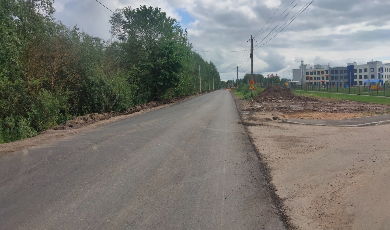 Рабочие приступили к ремонту участка дороги на Речном проспекте в Костроме