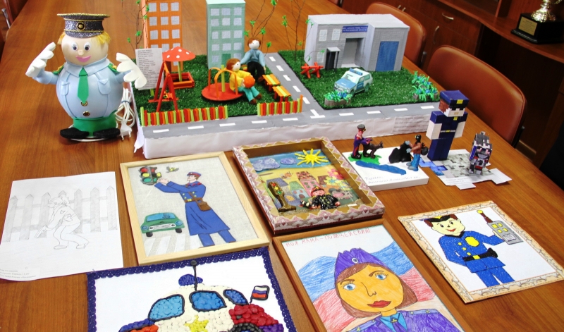 Костромским школьникам предлагают творчески изобразить Дядю Стёпу