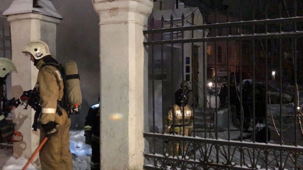 Жильцов дома в центре Костромы эвакуировали по пожарной тревоге
