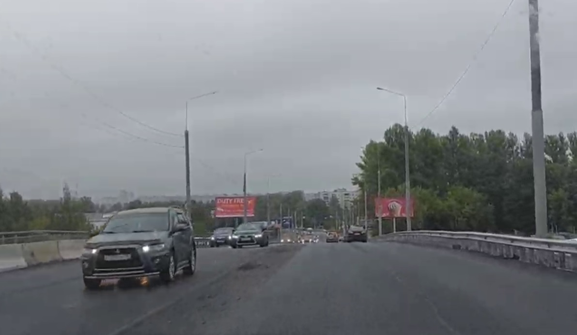 Юбилейный путепровод в Костроме открыли после капремонта