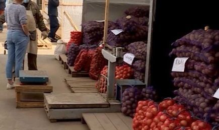 Россельхознадзор проверил уличную торговлю морковкой в Костроме