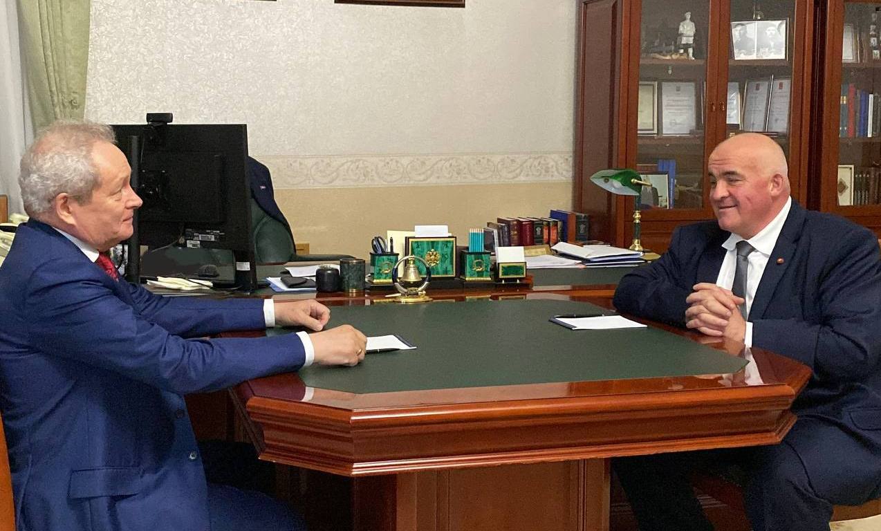 Костромской губернатор и руководитель Ространснадзора обсудили весогабаритный контроль за фурами в области
