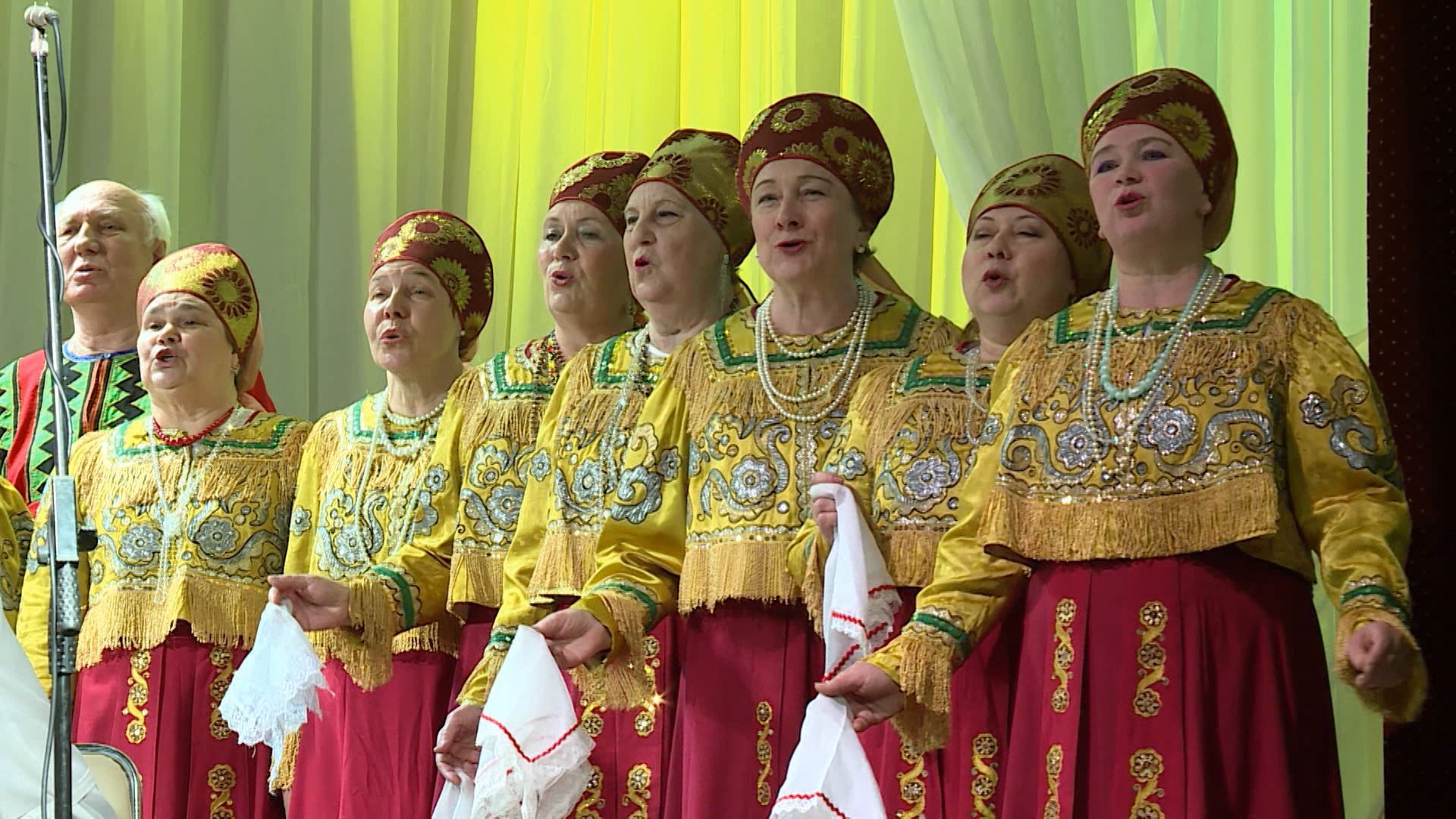 Народный ансамбль песни и танца имени Рыбникова отметил юбилей 