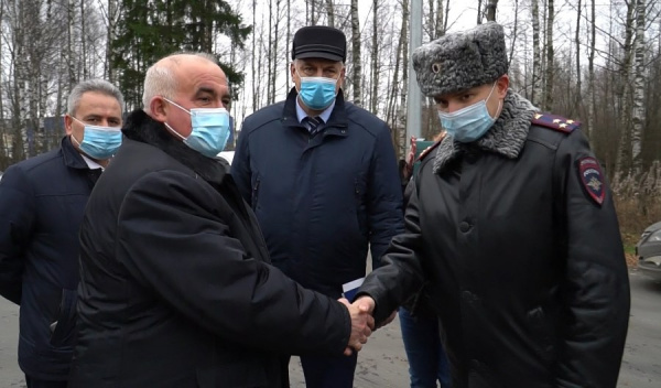 Губернатор лично поблагодарил сотрудников пункта контроля на въезде в Кострому