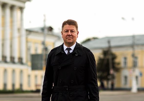 Депутат Госдумы Алексей Ситников озадачился кредитами костромичей