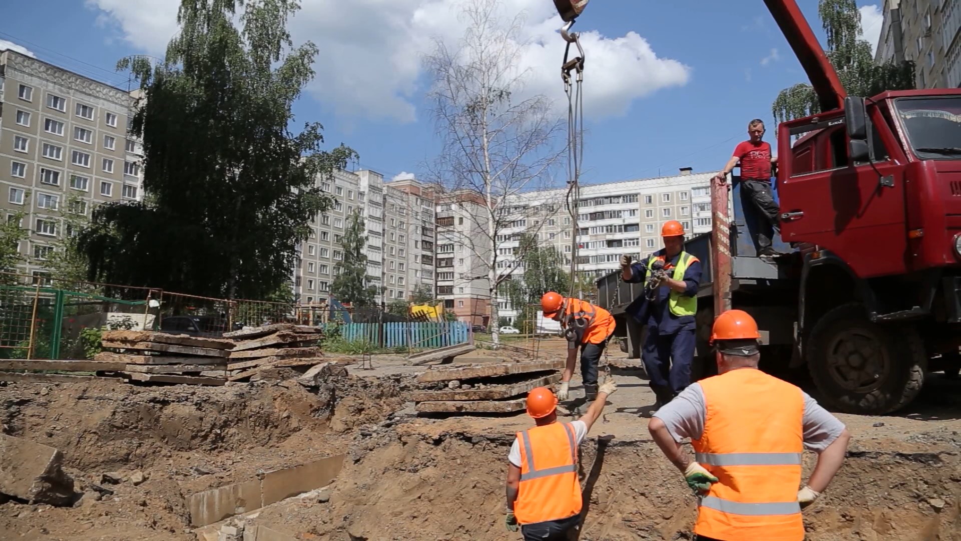 После опрессовки 190 домов в Костроме до сих пор остаются без горячей воды