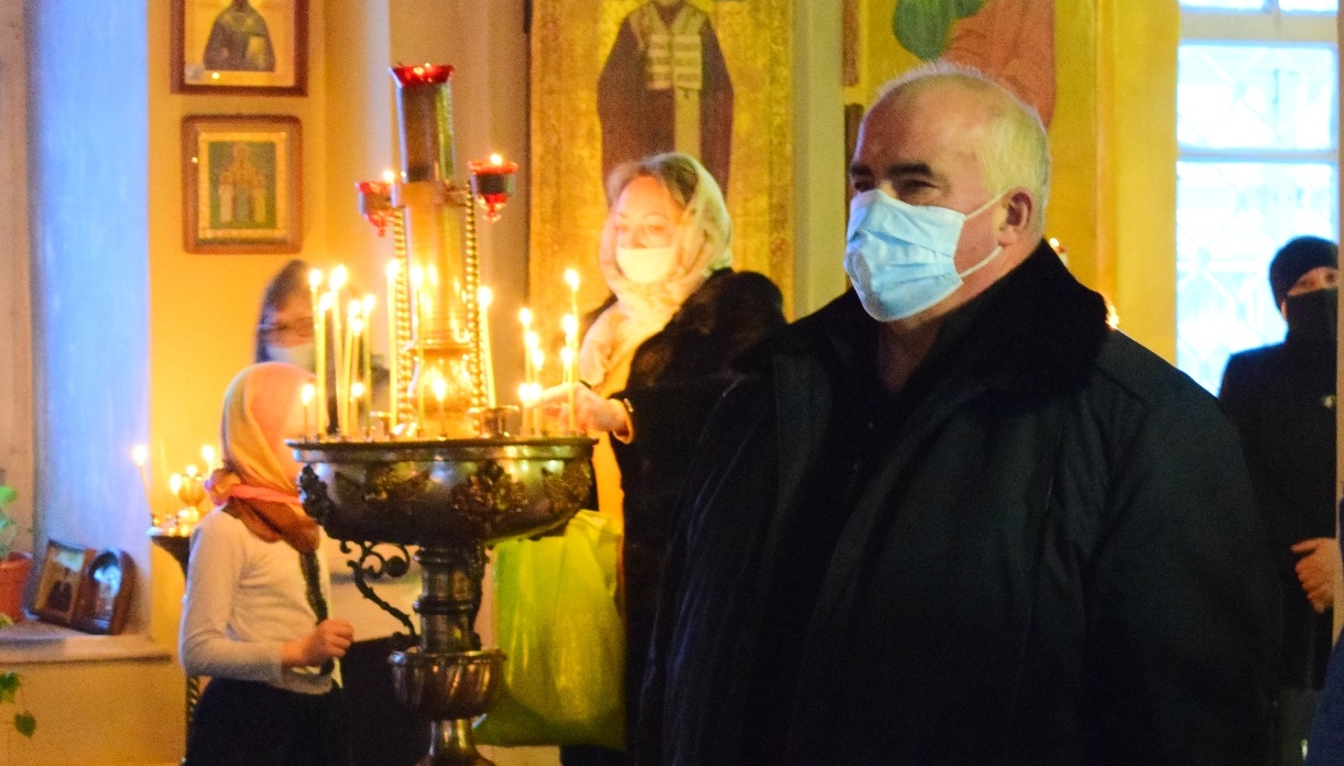Сергей Ситников принял участие в праздничном богослужении в храме под Костромой