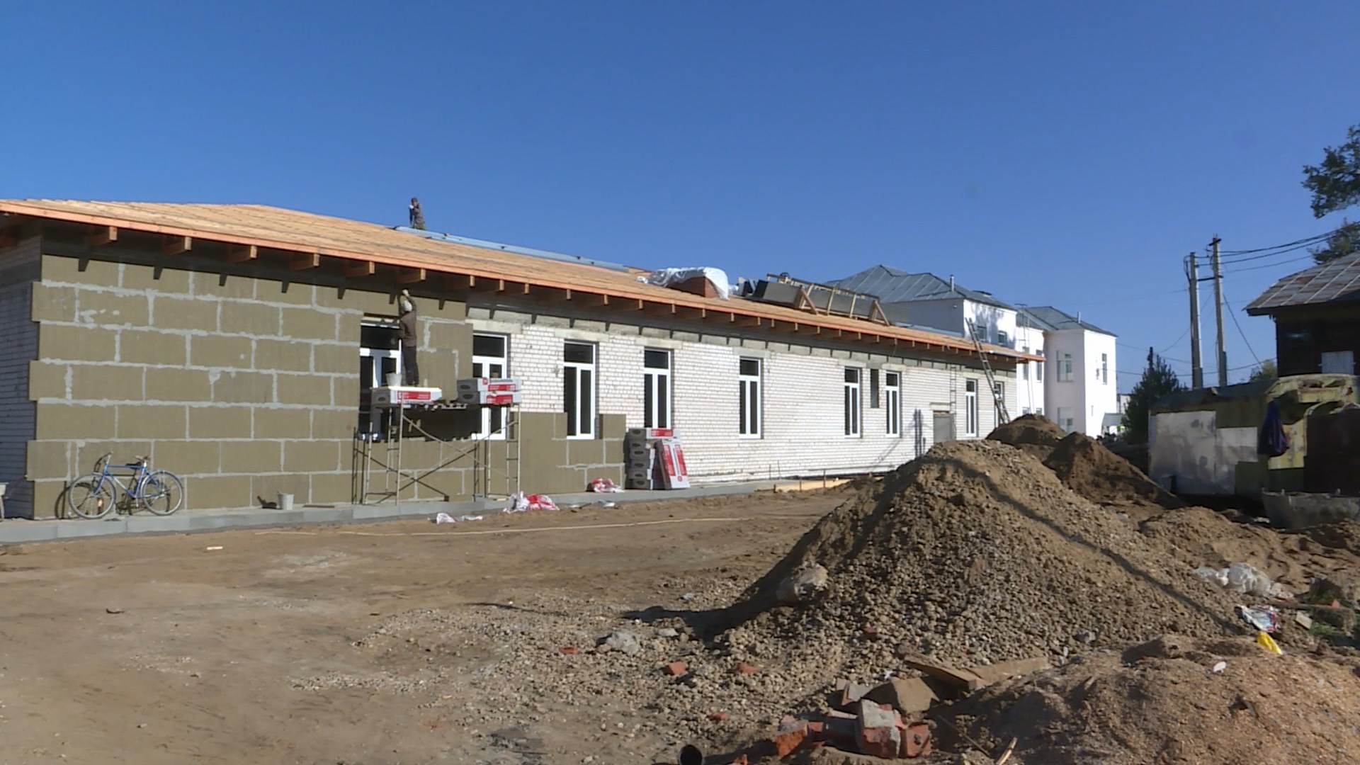 В Нерехтской ЦРБ завершается строительство нового корпуса поликлиники для взрослых