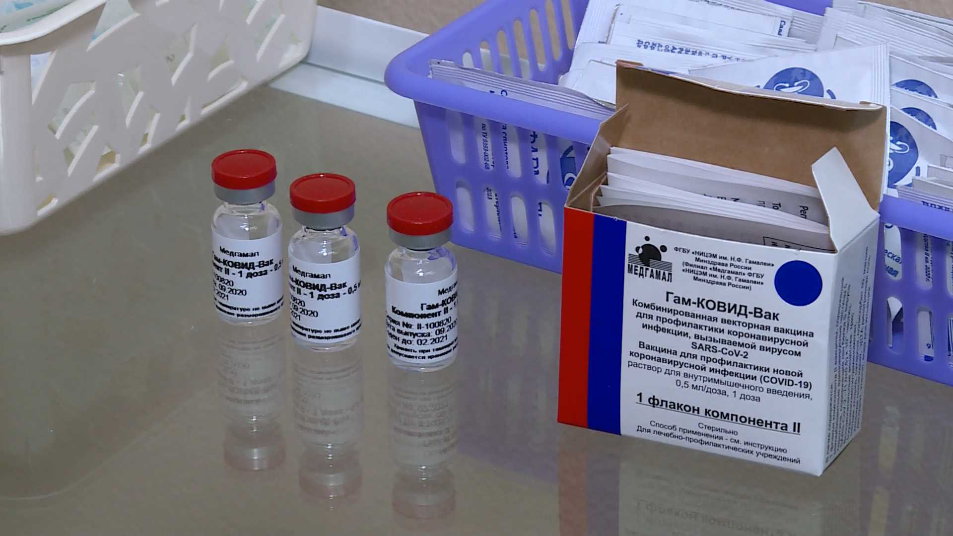 В Костромской области составляют списки медиков на прививки от COVID-19