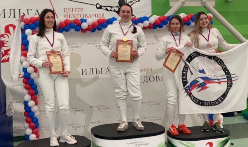 Шпажистка из Костромы стала двукратной чемпионкой России
