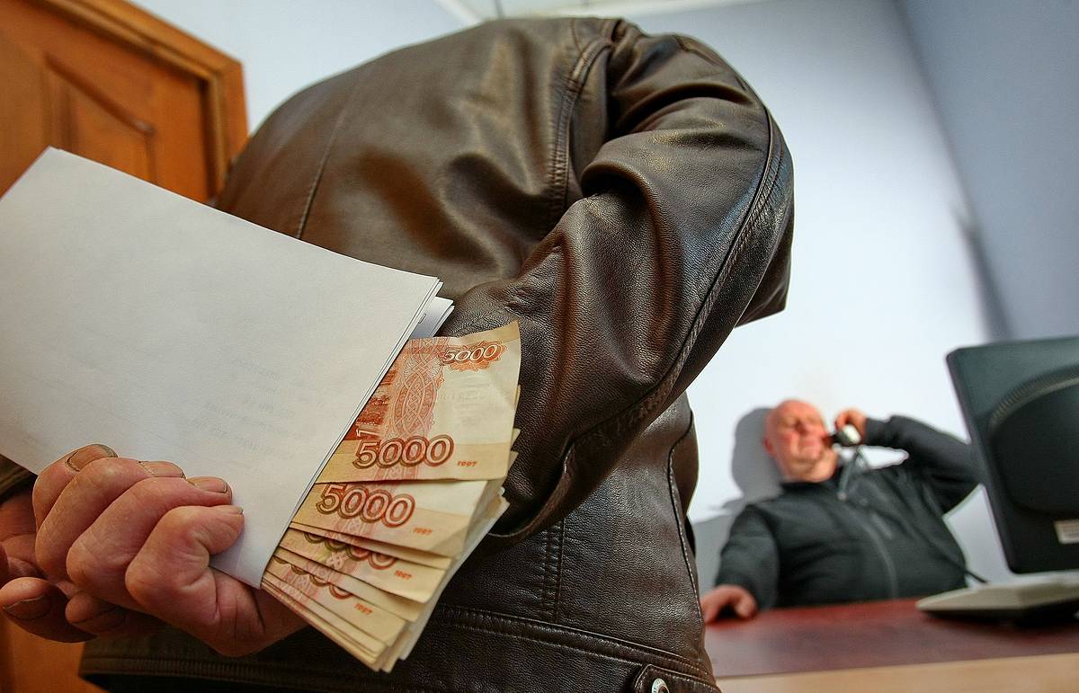 За полгода в Костроме 35 коррупционеров отдали под суд