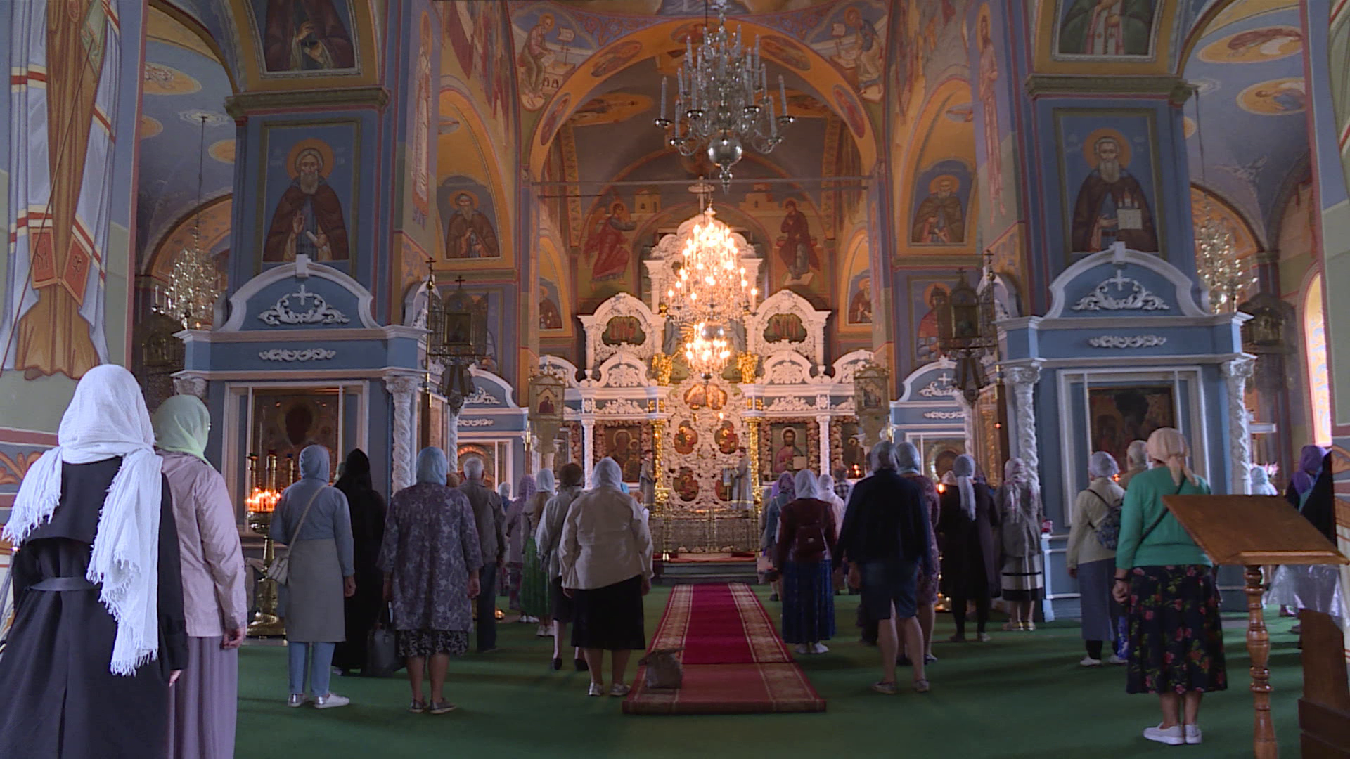 Православные верующие Костромы отмечают Благовещение
