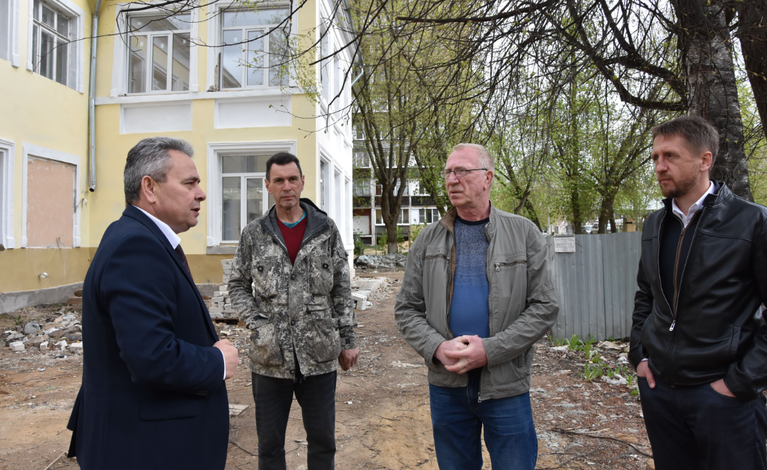 В будущем здании школы искусств в Костроме завершается внутренняя отделка