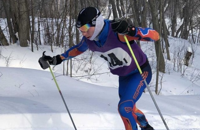 Костромич вновь победил в лыжном марафоне на 25 километров