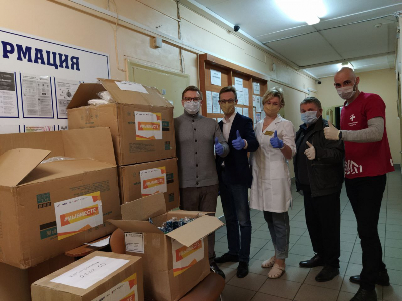 Костромские добровольцы помогли сотрудникам тубдиспансера средствами защиты