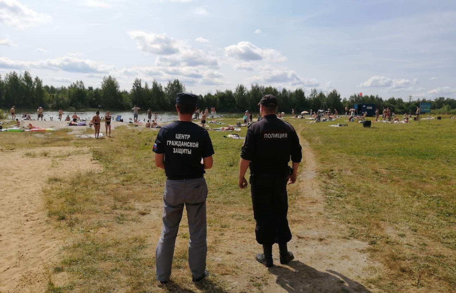 В Костроме продлено время дежурства спасателей на водоёмах