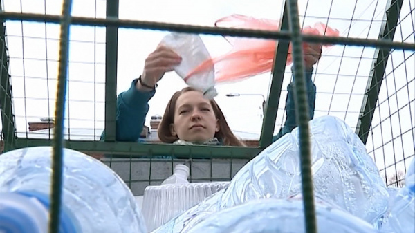Школьники в Костроме посоревнуются в сборе бутылок