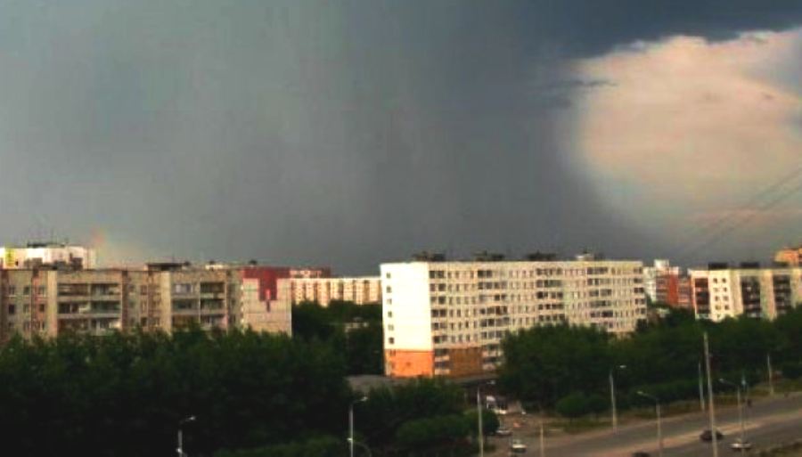 Метеопредупреждение: в Костроме ожидаются дождь и сильный ветер