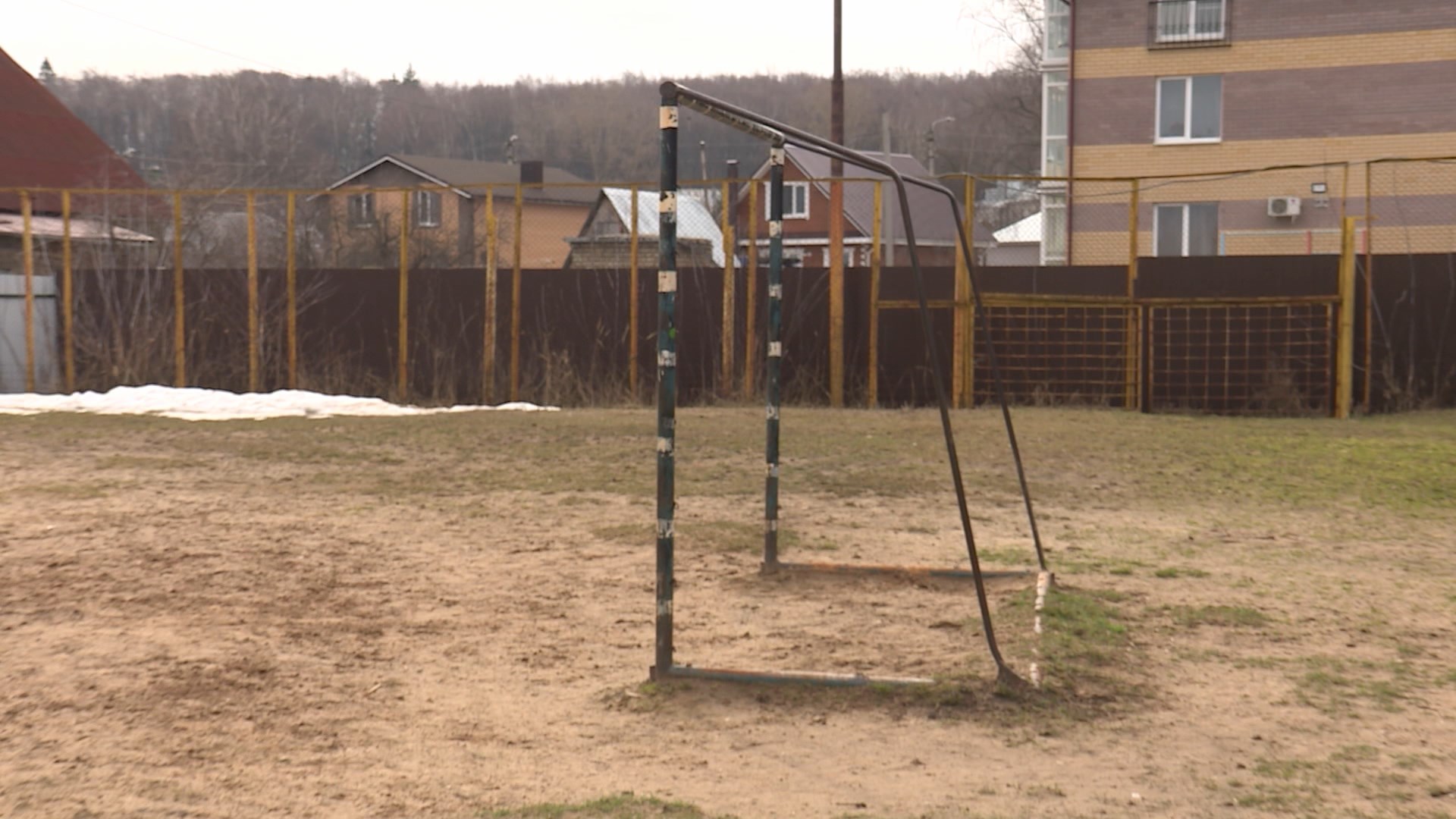 В Костроме обновят спортивную площадку возле детско-юношеского центра «Ровесник» 