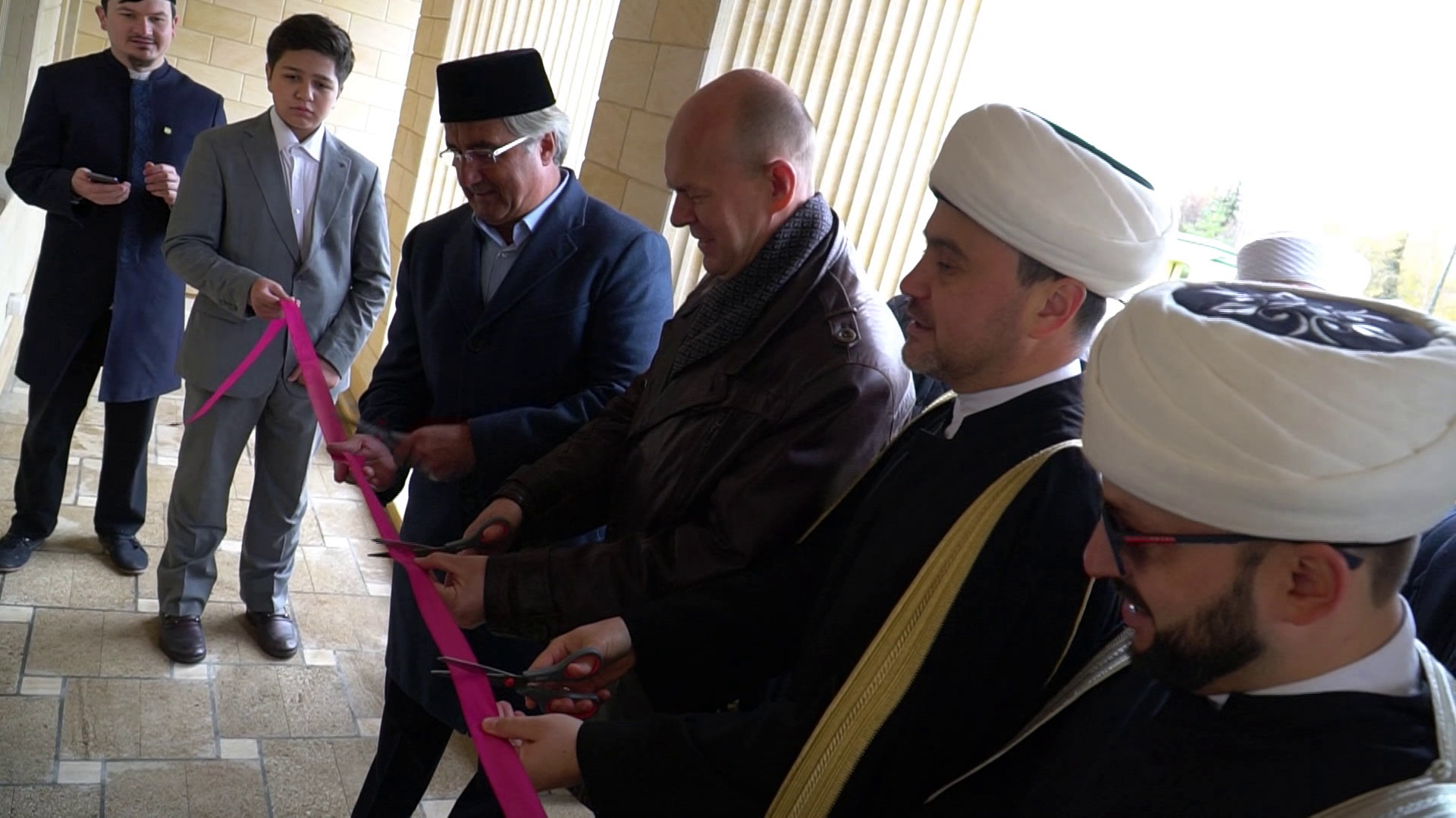 В Костроме открылся культурно-просветительский центр при мемориальной мечети