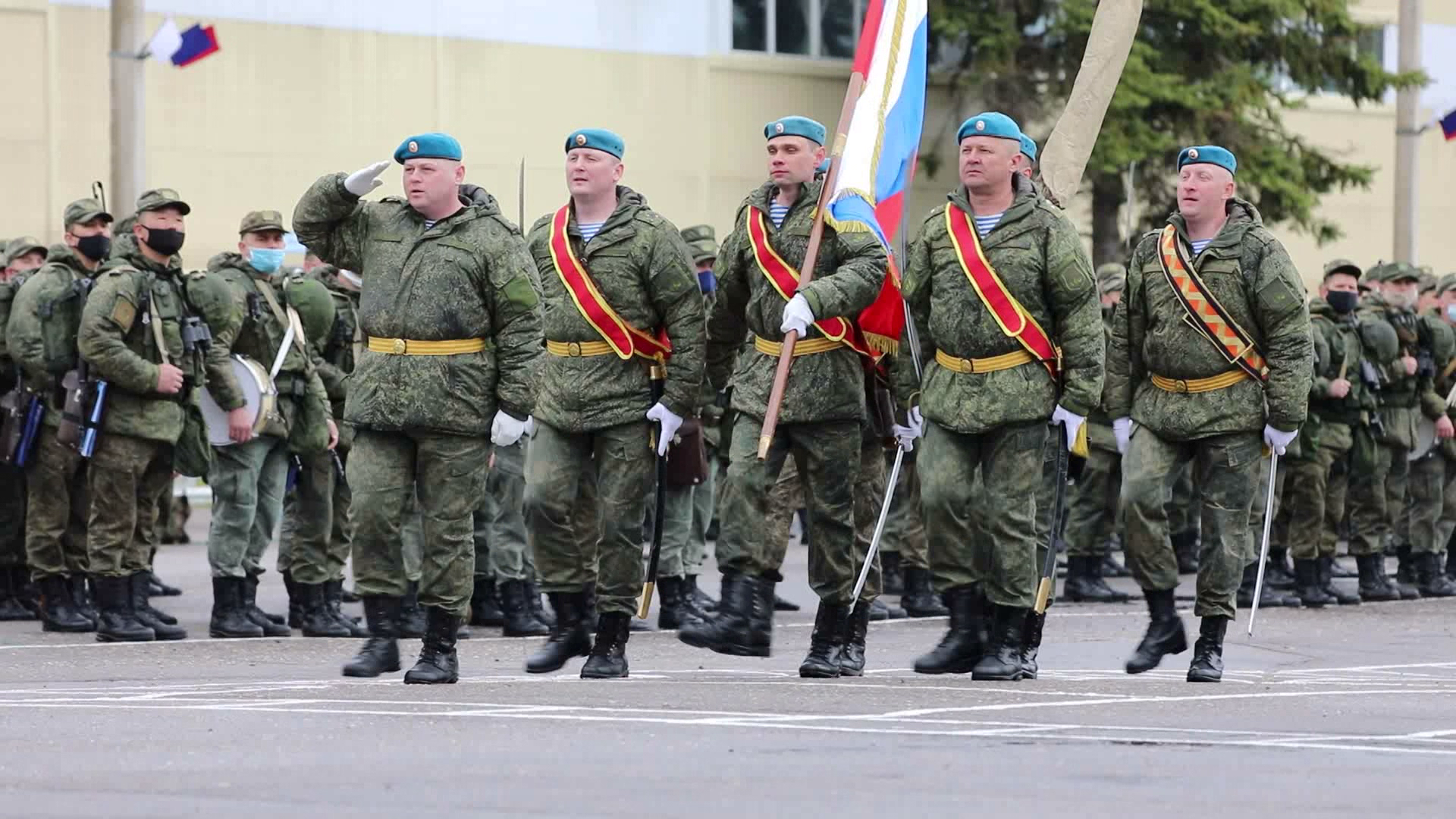 Костромские десантники отправились в столицу репетировать Парад Победы