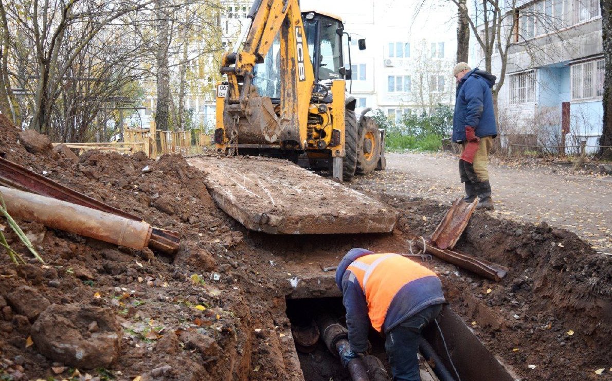 «Городские сети» устраняют повреждения на 12 участках теплосетей в Костроме