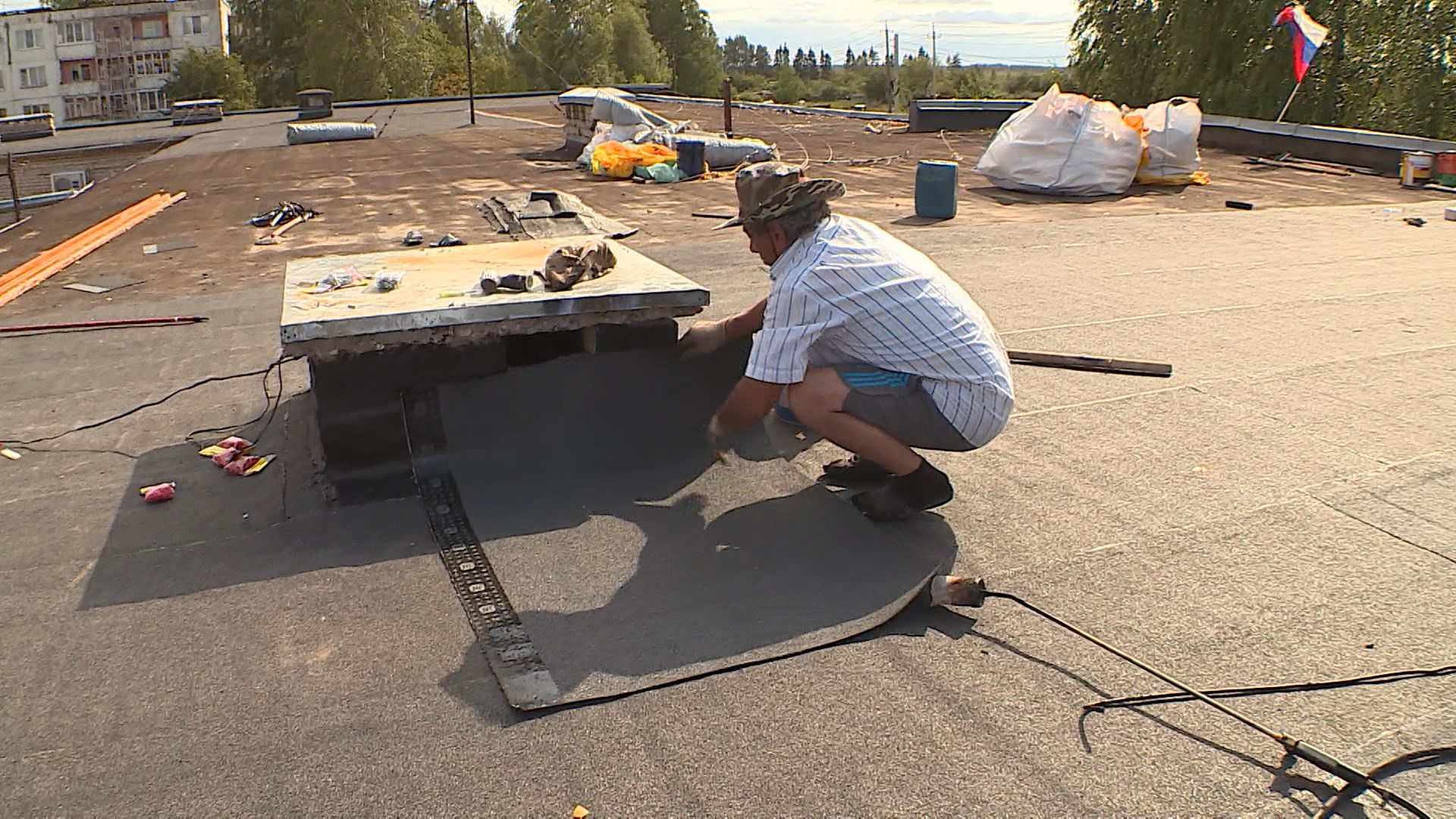 На ремонт школьной крыши в костромском райцентре выделено порядка трех миллионов рублей