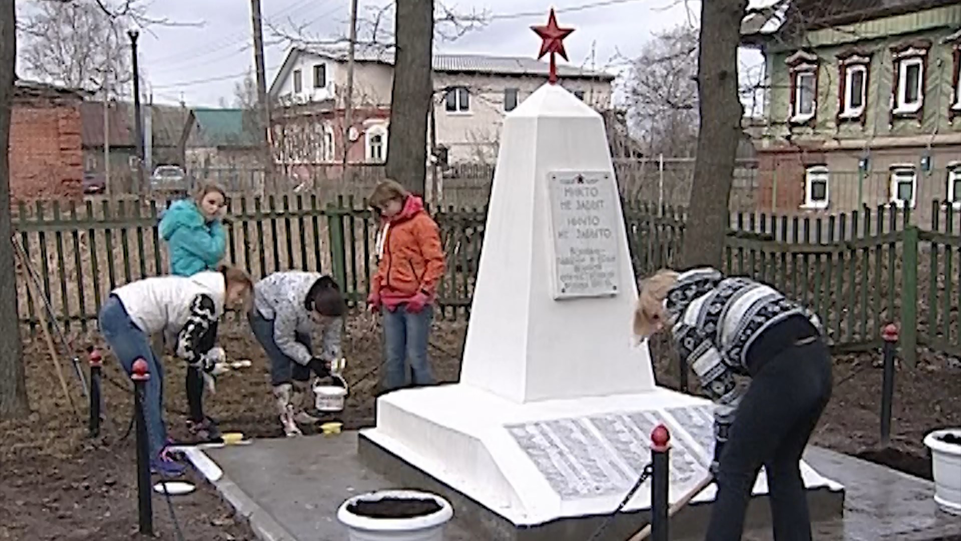 Юнармейцы наведут порядок на могилах костромичей – героев Великой Отечественной войны