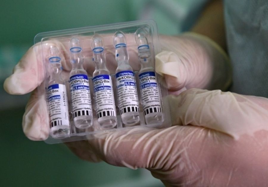 Более 8 тысяч доз ковид-вакцины доставлено в Костромскую область