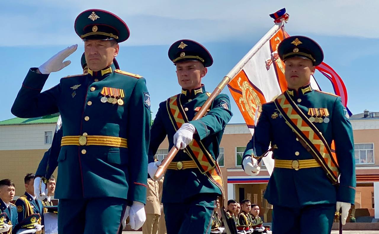 Военную химакадемию в Костроме покинул очередной выпуск офицеров и прапорщиков