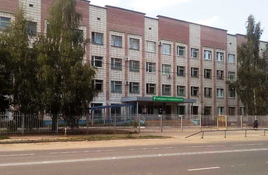 Две поликлиники в Костроме в субботу организуют прививки от коронавируса