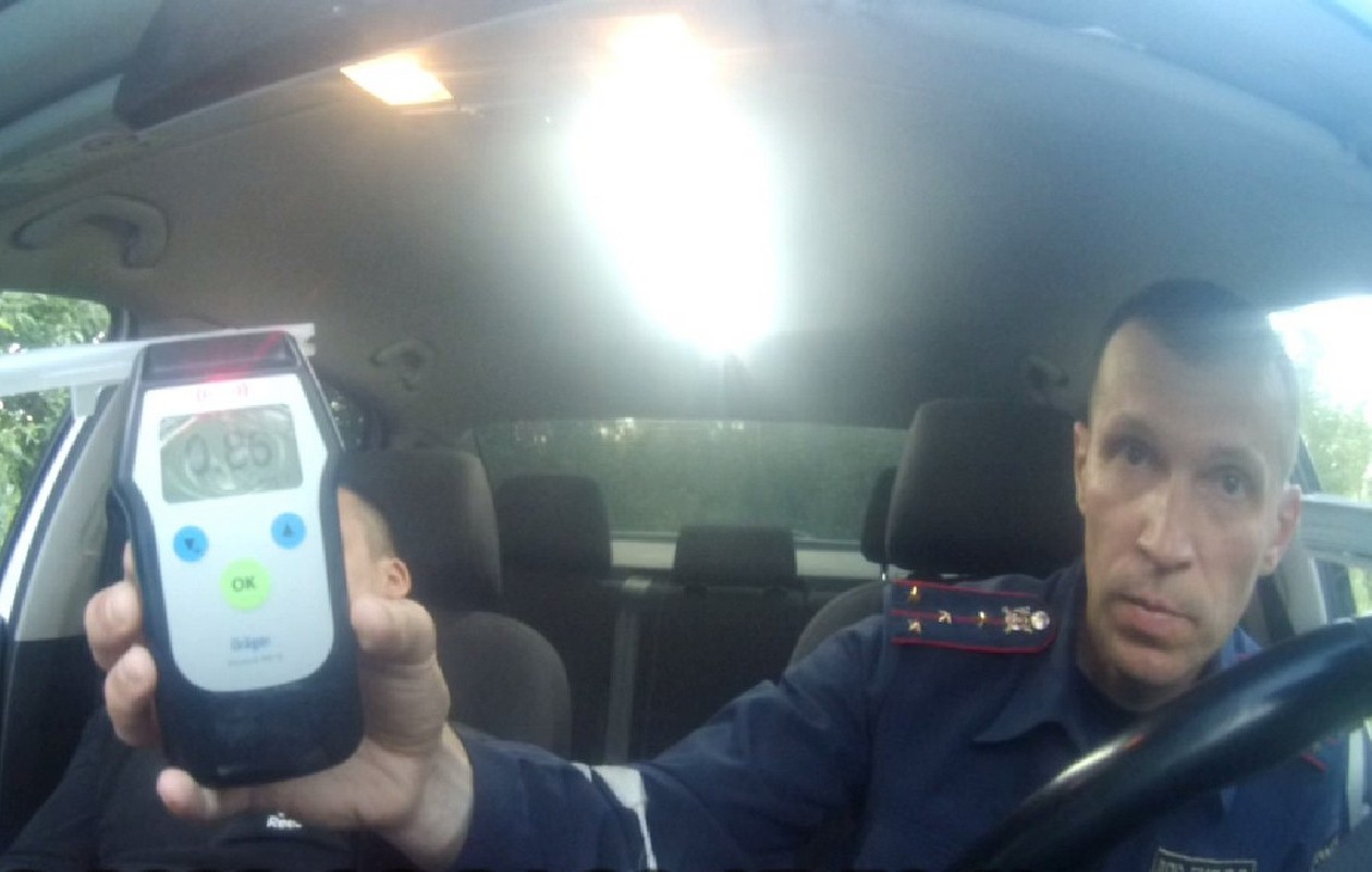 Костромских водителей массово проверят на трезвость