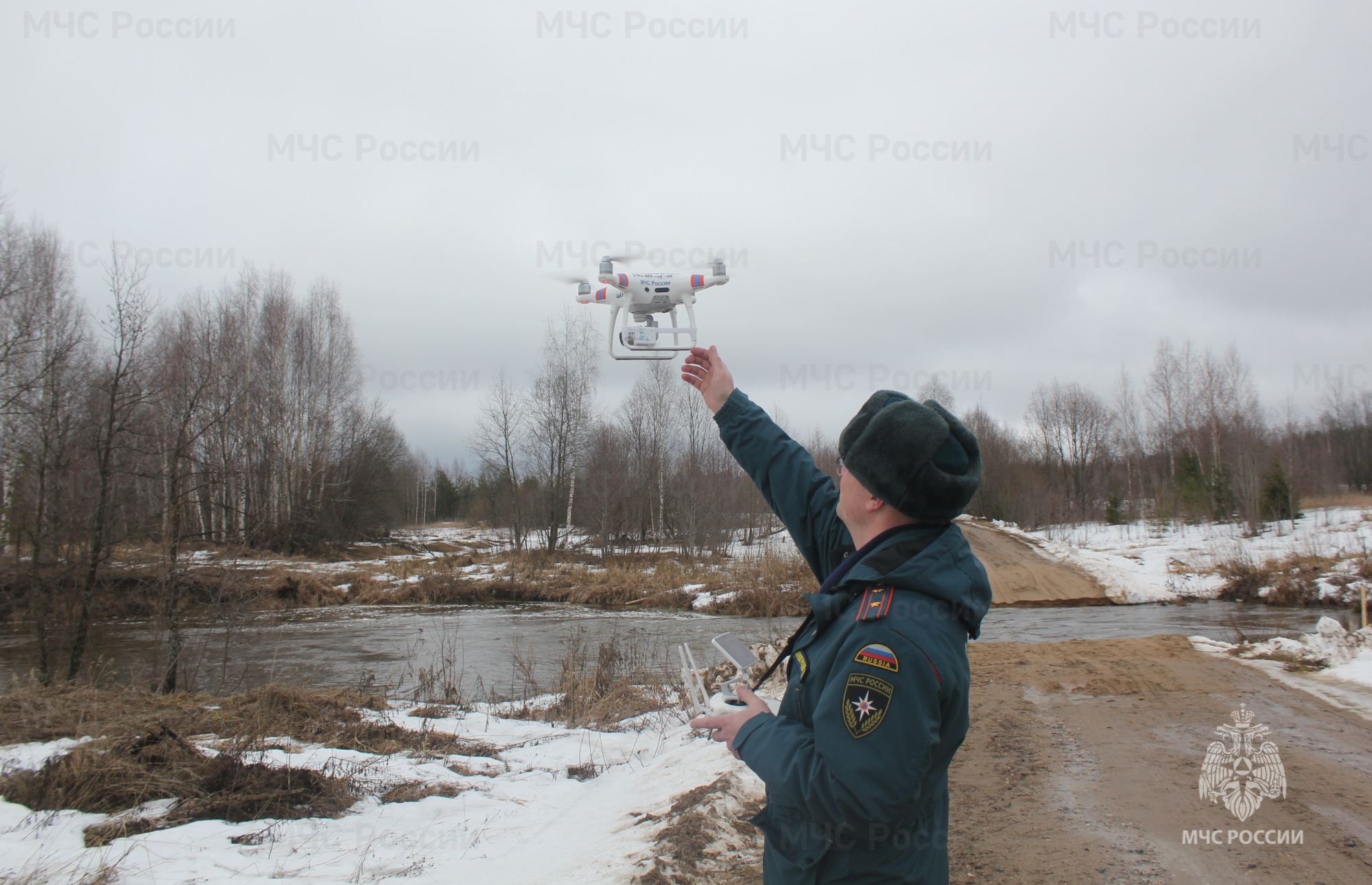 Спасатели наблюдают за разливом костромских рек с помощью дронов