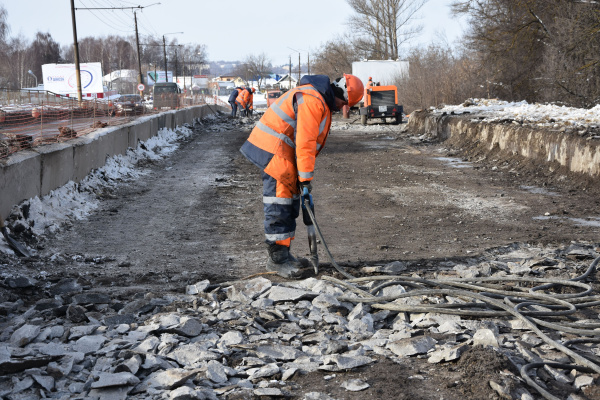 Глава Администрации Костромы оценил ремонт костромских мостов