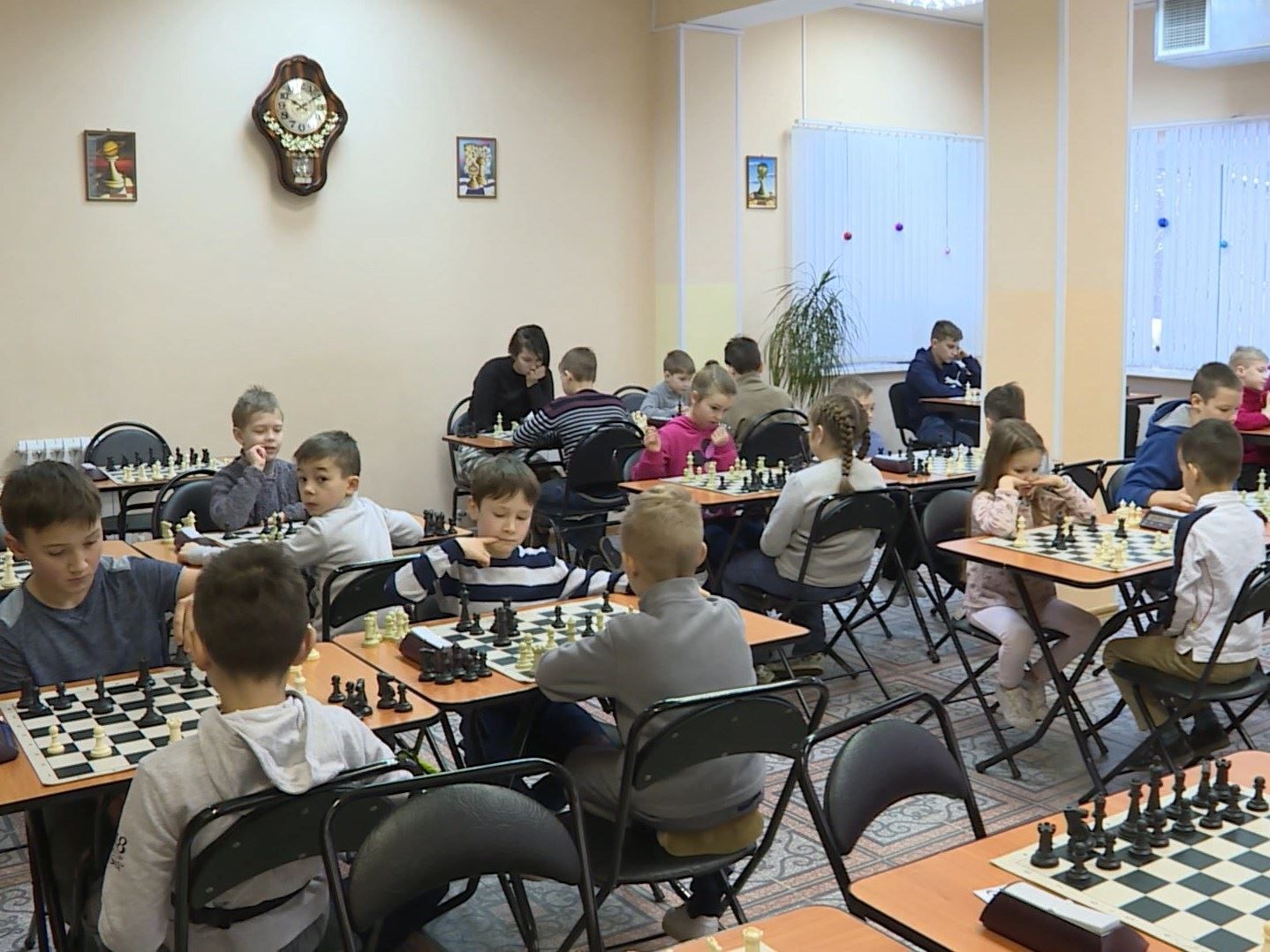 В Костроме начался традиционный новогодний турнир по шахматам