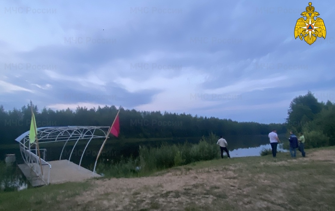В Костромской области мужчина утонул в искусственном канале близ деревни Спас
