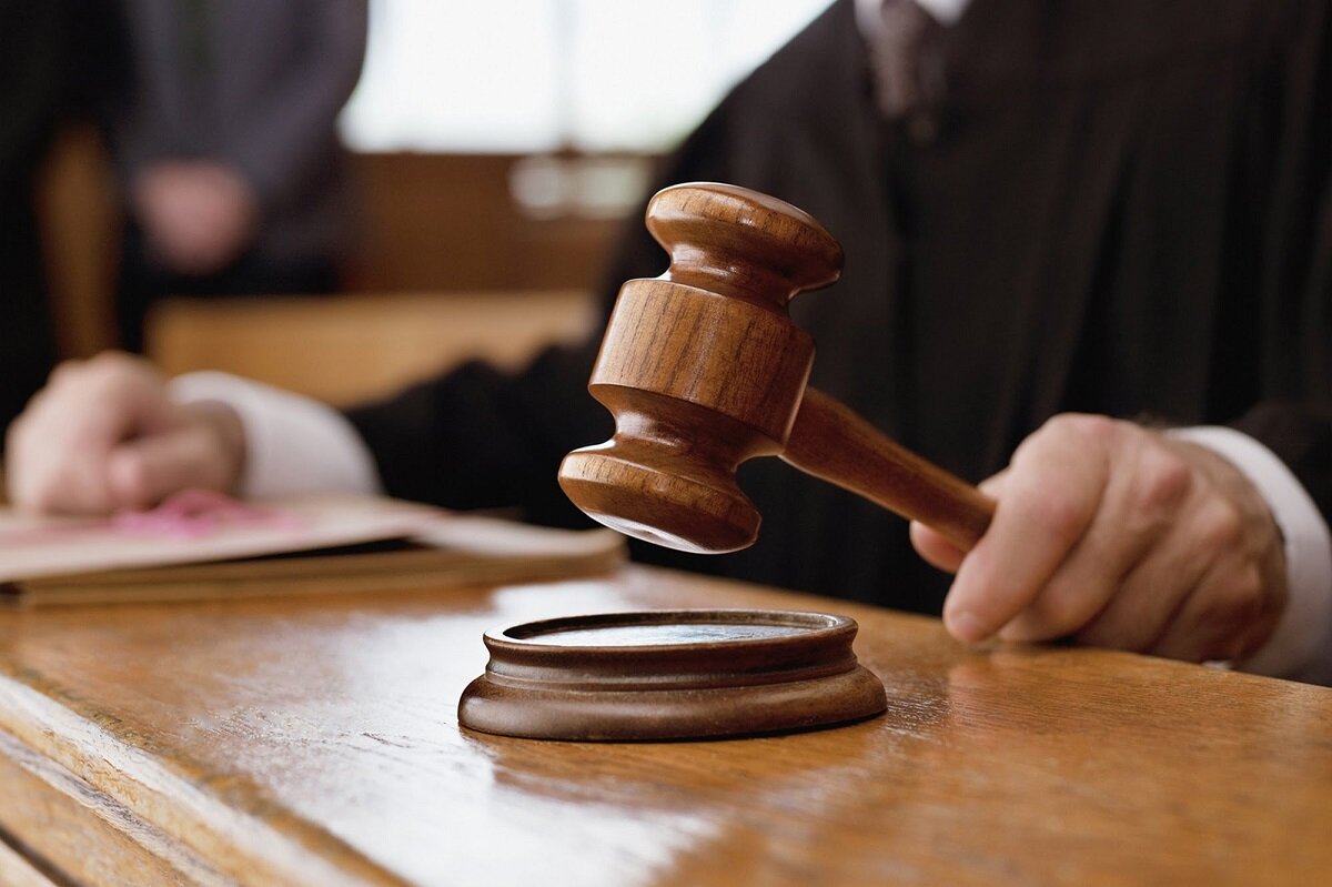 Суд вынес приговор квартету аферистов, притворявшихся роднёй костромских пенсионеров